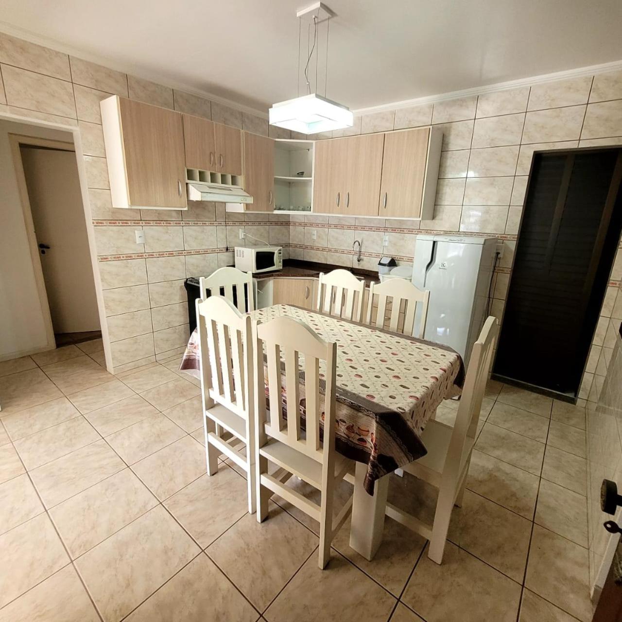 Bombinhas Brasil Residence II Guest House No Centro المظهر الخارجي الصورة